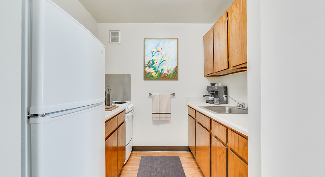 Burton Manor Apartments Silver Tree Residential