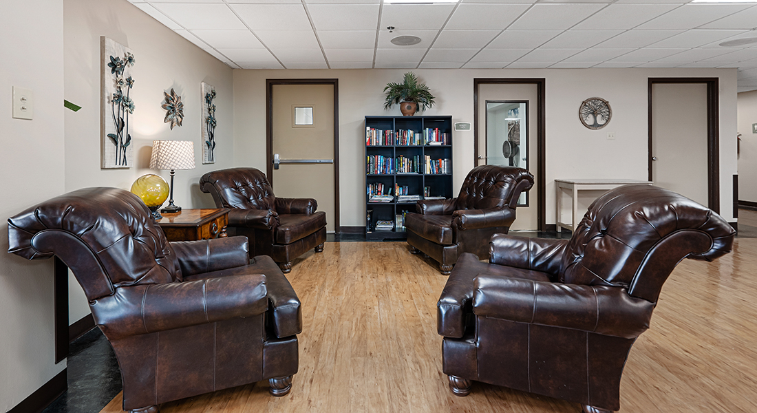 Cedar Hills Apartments Silver Tree Residential