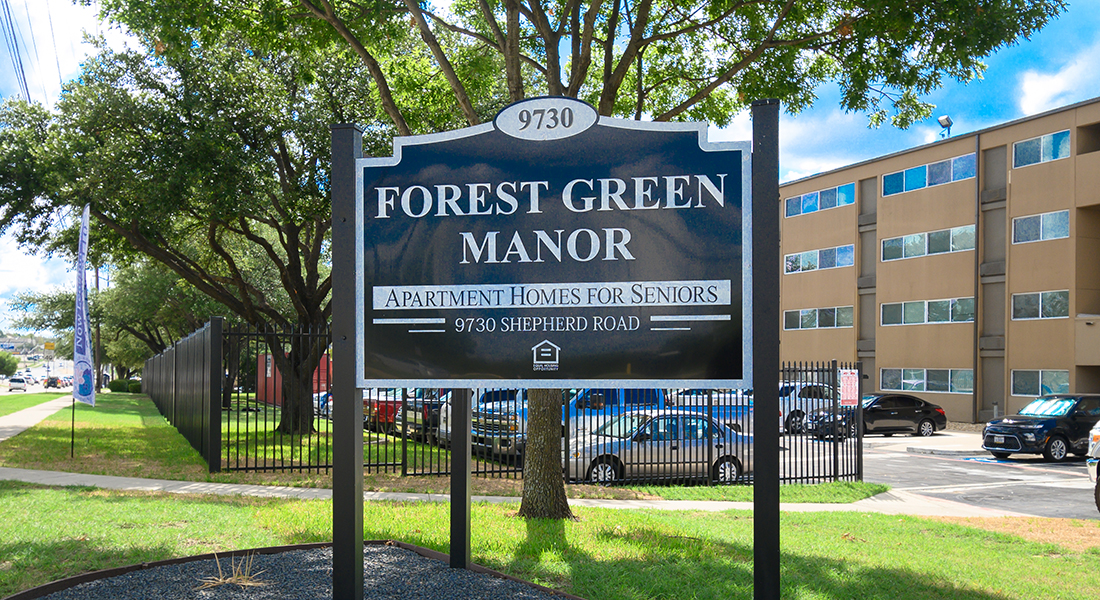 Forest Green Manor Silver Tree Residential