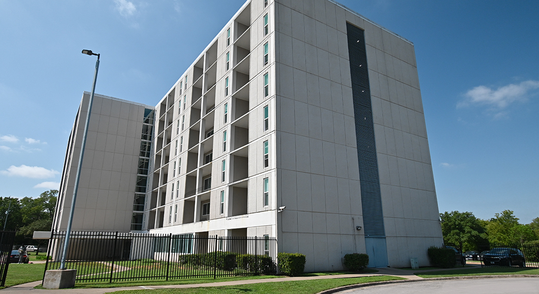 Lakeland Manor Silver Tree Residential