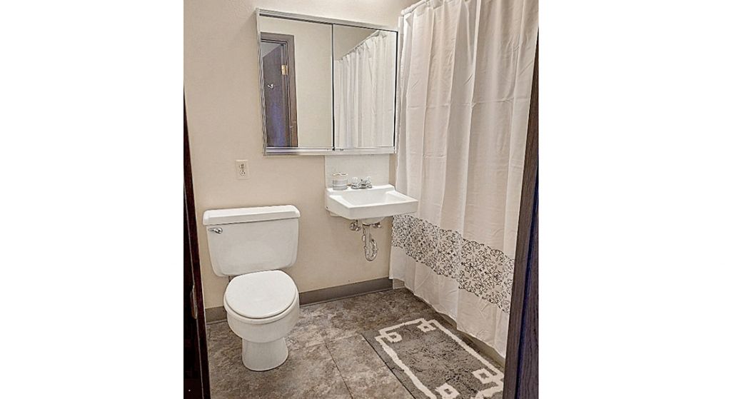 Nemont Senior Apartments Silver Tree Residential