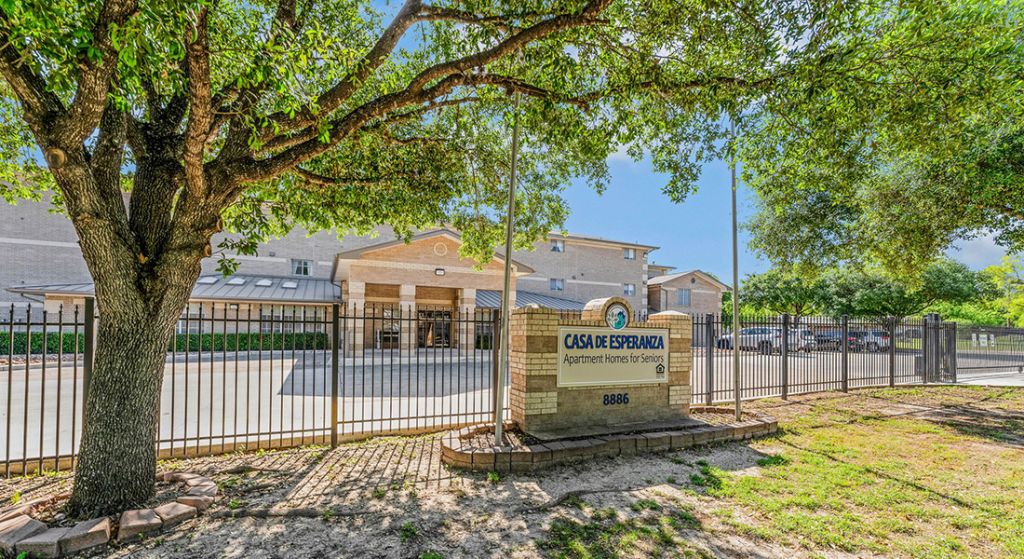Silvertree Seniors of San Antonio exterior