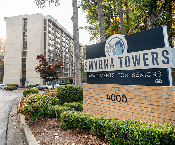 4000 South Cobb Dr.
Smyrna, GA 30080
105 Senior Apartment Homes with Section 8 Rental Assistance
770-435-4010 TTY 711