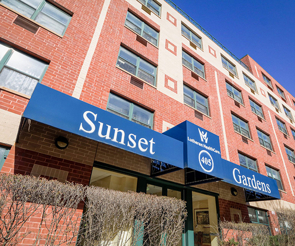 405 44th St
Brooklyn, NY, 11220
81 Senior Apartment Homes with Section 8 Rental Assistance
718-633-7345 TTY 711