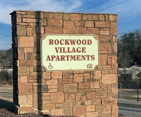 601 S Chamberlain Ave
Rockwood, TN 37854
126 Senior Apartment Homes with Section 8 Rental Assistance
865-354-3945 TTY 711