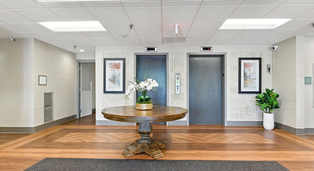 Colona House foyer