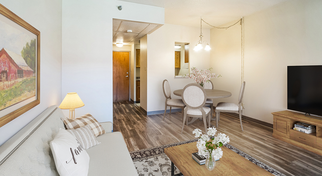 Kenmar living room
