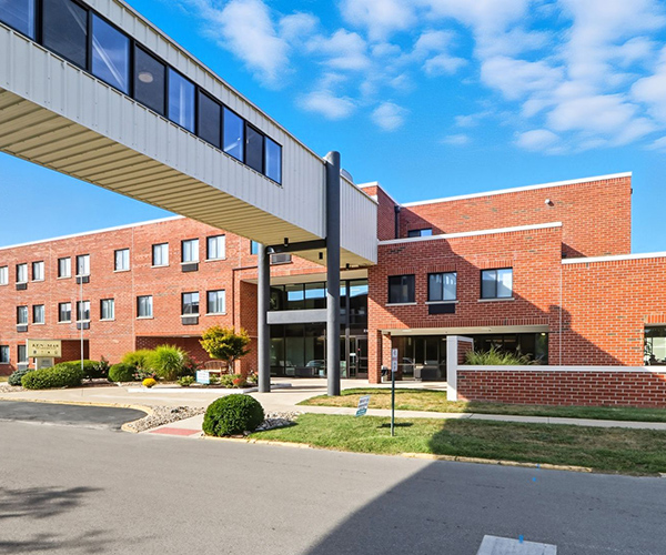 Ken Mar Exterior