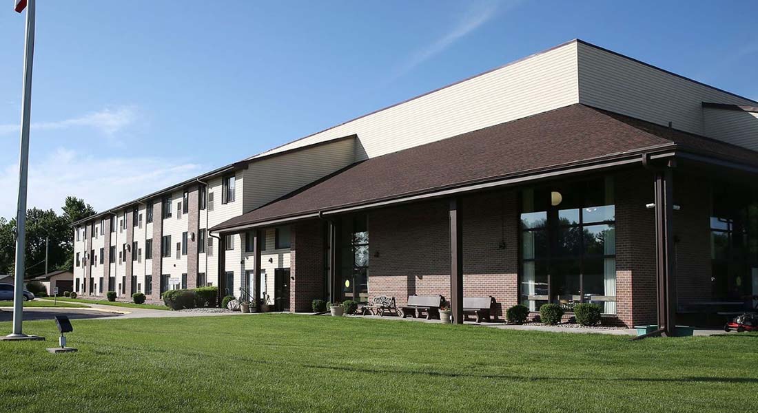 GrandIsle01 Grand Isle Senior Apartments exterior